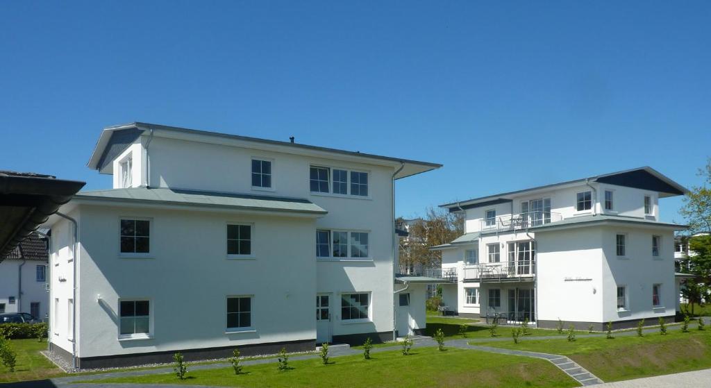 Strandhotel Villa Louisa&Appartementhäuser Villa Josephine und Villa Christine Juliusruh Exterior foto